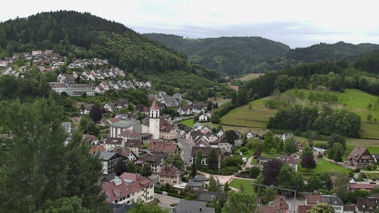 Dieses Bild zeigt eine Webcam-Aufnahme von Ottenhöfen, aufgenommen am Dienstag, den 16.06.2026 um 11:20 Uhr