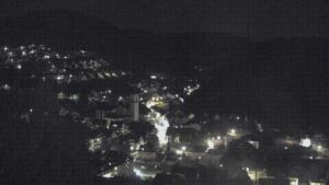 Dieses Bild zeigt eine Webcam-Aufnahme von Ottenhöfen, aufgenommen am Freitag, den 17.07.2026 um 23:00 Uhr