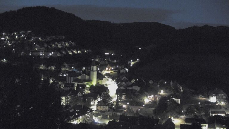 Dieses Bild zeigt eine Webcam-Aufnahme von Ottenhöfen, aufgenommen am Freitag, den 04.09.2026 um 05:50 Uhr