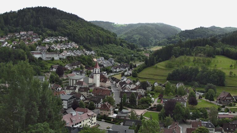 Dieses Bild zeigt eine Webcam-Aufnahme von Ottenhöfen, aufgenommen am Mittwoch, den 03.06.2026 um 14:50 Uhr