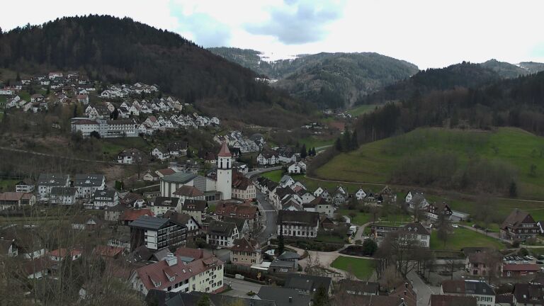 Dieses Bild zeigt eine Webcam-Aufnahme von Ottenhöfen, aufgenommen am Sonntag, den 29.03.2026 um 15:00 Uhr