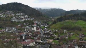 Dieses Bild zeigt eine Webcam-Aufnahme von Ottenhöfen, aufgenommen am Freitag, den 10.04.2026 um 12:10 Uhr