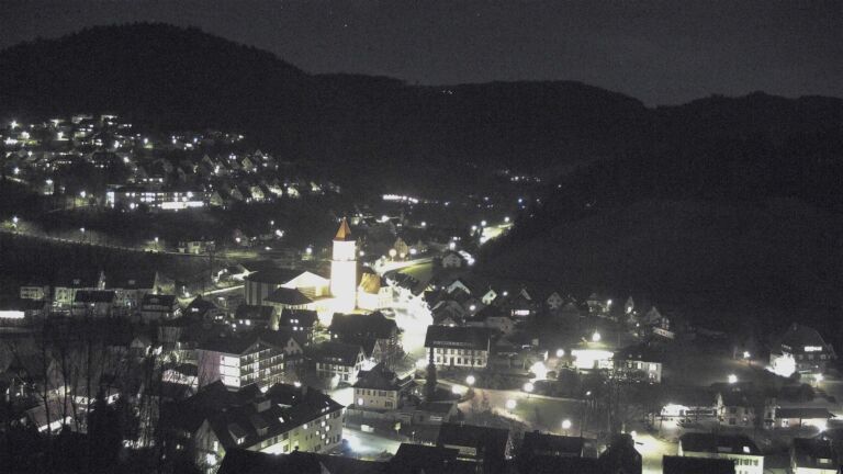 Dieses Bild zeigt eine Webcam-Aufnahme von Ottenhöfen, aufgenommen am Mittwoch, den 25.02.2026 um 19:20 Uhr