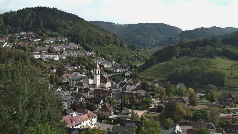 Dieses Bild zeigt eine Webcam-Aufnahme von Ottenhöfen, aufgenommen am Dienstag, den 29.09.2026 um 16:10 Uhr