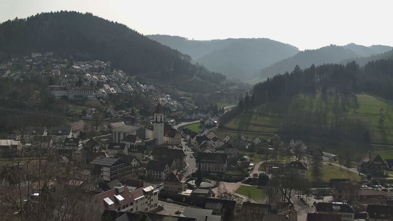 Dieses Bild zeigt eine Webcam-Aufnahme von Ottenhöfen, aufgenommen am Samstag, den 07.03.2026 um 12:30 Uhr