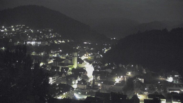 Dieses Bild zeigt eine Webcam-Aufnahme von Ottenhöfen, aufgenommen am Dienstag, den 20.10.2026 um 20:50 Uhr