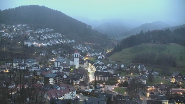 Dieses Bild zeigt eine Webcam-Aufnahme von Ottenhöfen, aufgenommen am Montag, den 30.03.2026 um 06:50 Uhr