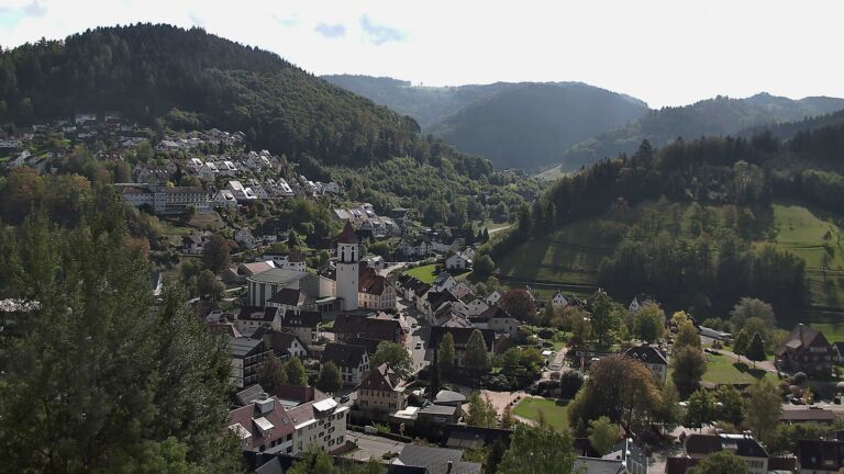 Dieses Bild zeigt eine Webcam-Aufnahme von Ottenhöfen, aufgenommen am Mittwoch, den 14.10.2026 um 13:10 Uhr