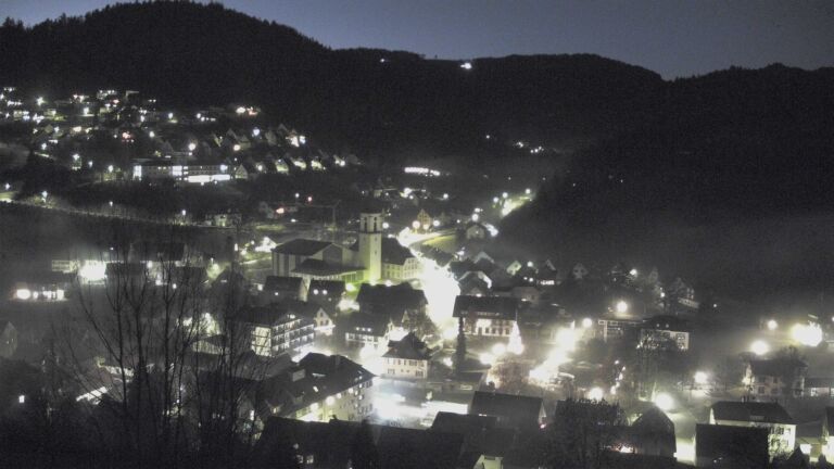 Dieses Bild zeigt eine Webcam-Aufnahme von Ottenhöfen, aufgenommen am Montag, den 15.12.2025 um 07:00 Uhr