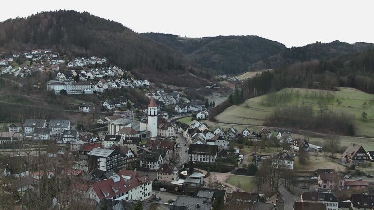 Dieses Bild zeigt eine Webcam-Aufnahme von Ottenhöfen, aufgenommen am Mittwoch, den 04.02.2026 um 08:30 Uhr