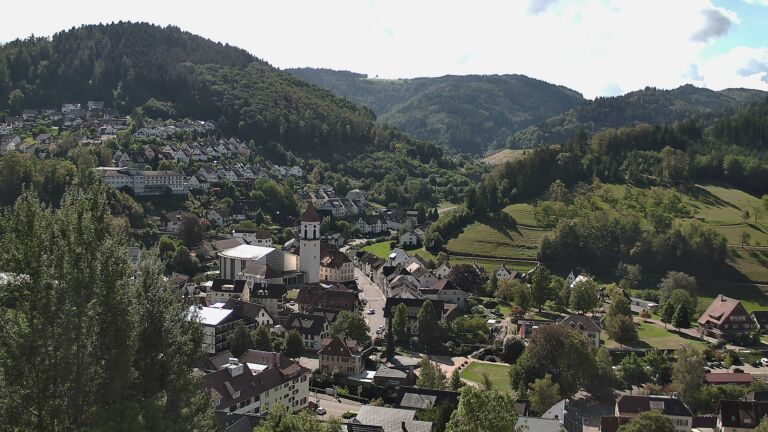 Dieses Bild zeigt eine Webcam-Aufnahme von Ottenhöfen, aufgenommen am Montag, den 14.09.2026 um 11:30 Uhr