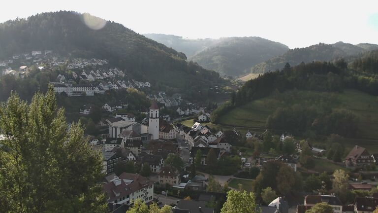 Dieses Bild zeigt eine Webcam-Aufnahme von Ottenhöfen, aufgenommen am Freitag, den 02.10.2026 um 10:10 Uhr