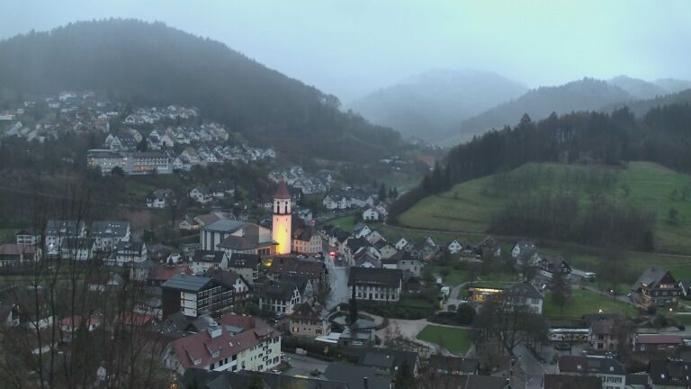 Dieses Bild zeigt eine Webcam-Aufnahme von Ottenhöfen, aufgenommen am Mittwoch, den 25.03.2026 um 18:40 Uhr