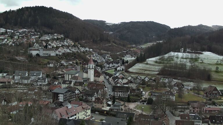 Dieses Bild zeigt eine Webcam-Aufnahme von Ottenhöfen, aufgenommen am Freitag, den 09.01.2026 um 11:30 Uhr