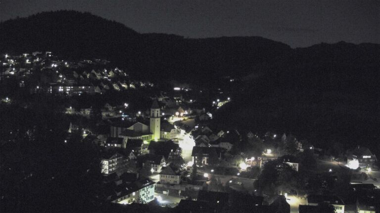 Dieses Bild zeigt eine Webcam-Aufnahme von Ottenhöfen, aufgenommen am Sonntag, den 30.08.2026 um 22:30 Uhr