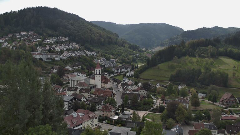 Dieses Bild zeigt eine Webcam-Aufnahme von Ottenhöfen, aufgenommen am Donnerstag, den 24.09.2026 um 12:00 Uhr