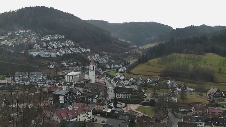 Dieses Bild zeigt eine Webcam-Aufnahme von Ottenhöfen, aufgenommen am Samstag, den 07.02.2026 um 08:20 Uhr