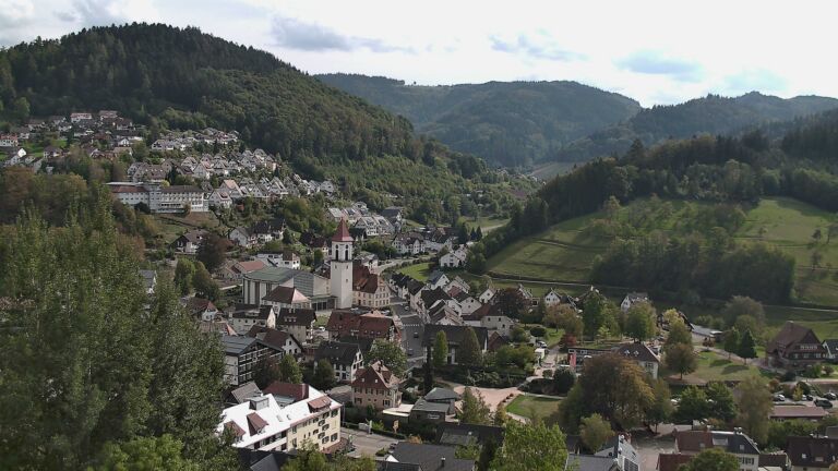 Dieses Bild zeigt eine Webcam-Aufnahme von Ottenhöfen, aufgenommen am Mittwoch, den 07.10.2026 um 14:40 Uhr