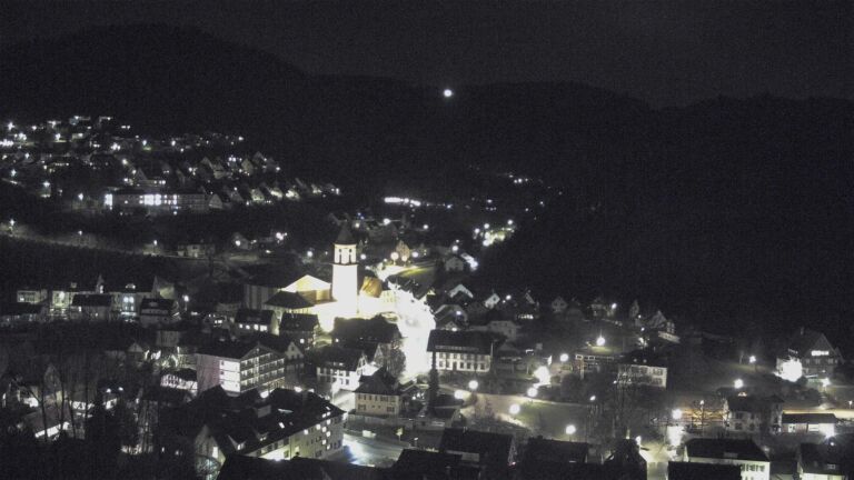 Dieses Bild zeigt eine Webcam-Aufnahme von Ottenhöfen, aufgenommen am Dienstag, den 10.03.2026 um 20:50 Uhr