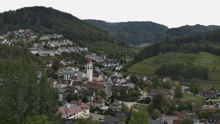 Dieses Bild zeigt eine Webcam-Aufnahme von Ottenhöfen, aufgenommen am Mittwoch, den 07.10.2026 um 16:30 Uhr