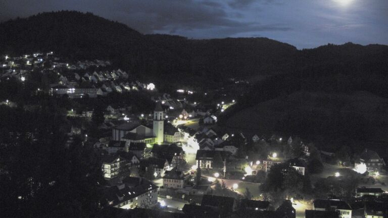 Dieses Bild zeigt eine Webcam-Aufnahme von Ottenhöfen, aufgenommen am Mittwoch, den 06.05.2026 um 05:00 Uhr