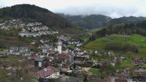 Dieses Bild zeigt eine Webcam-Aufnahme von Ottenhöfen, aufgenommen am Sonntag, den 12.04.2026 um 11:40 Uhr
