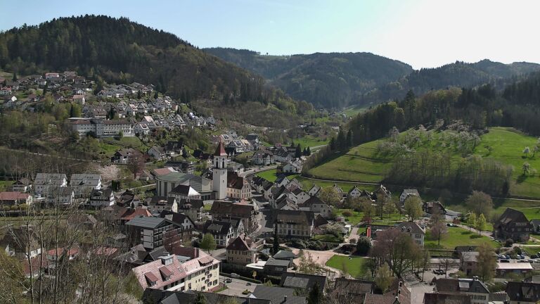 Dieses Bild zeigt eine Webcam-Aufnahme von Ottenhöfen, aufgenommen am Samstag, den 11.04.2026 um 14:50 Uhr