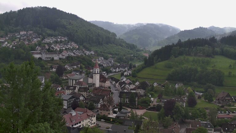 Dieses Bild zeigt eine Webcam-Aufnahme von Ottenhöfen, aufgenommen am Donnerstag, den 07.05.2026 um 10:50 Uhr