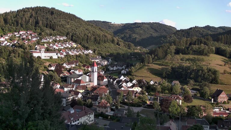 Dieses Bild zeigt eine Webcam-Aufnahme von Ottenhöfen, aufgenommen am Mittwoch, den 08.07.2026 um 20:10 Uhr