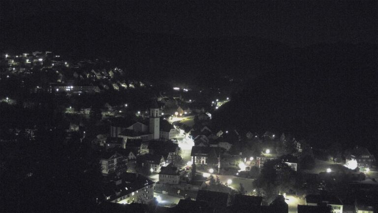 Dieses Bild zeigt eine Webcam-Aufnahme von Ottenhöfen, aufgenommen am Freitag, den 08.05.2026 um 00:30 Uhr