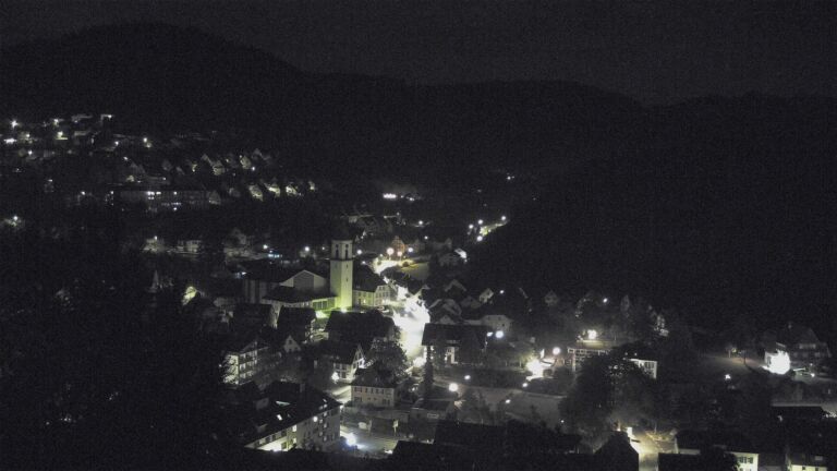 Dieses Bild zeigt eine Webcam-Aufnahme von Ottenhöfen, aufgenommen am Montag, den 05.10.2026 um 05:00 Uhr