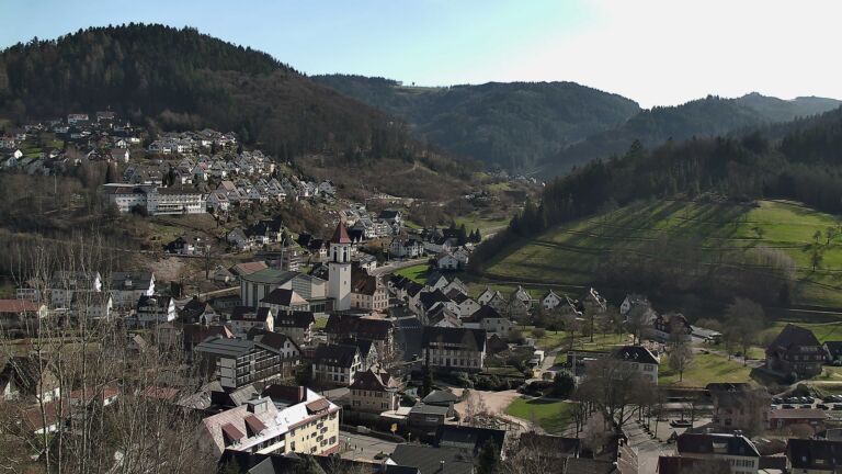 Dieses Bild zeigt eine Webcam-Aufnahme von Ottenhöfen, aufgenommen am Freitag, den 27.02.2026 um 14:30 Uhr