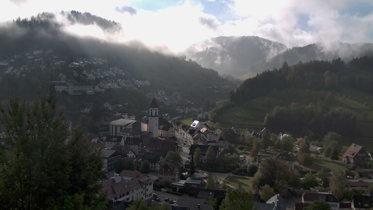 Dieses Bild zeigt eine Webcam-Aufnahme von Ottenhöfen, aufgenommen am Mittwoch, den 14.10.2026 um 10:20 Uhr