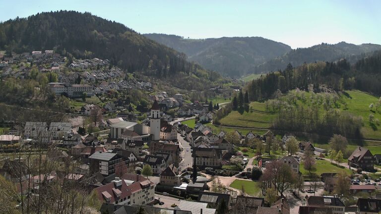 Dieses Bild zeigt eine Webcam-Aufnahme von Ottenhöfen, aufgenommen am Samstag, den 11.04.2026 um 12:50 Uhr