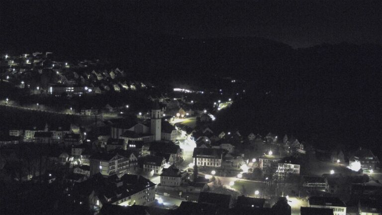 Dieses Bild zeigt eine Webcam-Aufnahme von Ottenhöfen, aufgenommen am Montag, den 06.04.2026 um 01:00 Uhr
