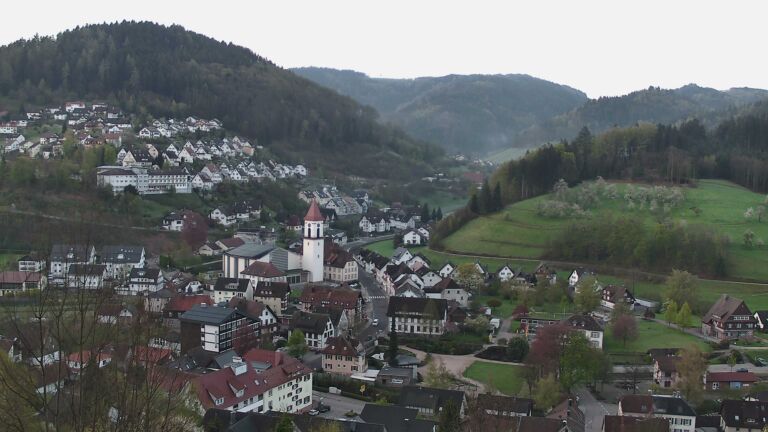 Dieses Bild zeigt eine Webcam-Aufnahme von Ottenhöfen, aufgenommen am Mittwoch, den 15.04.2026 um 06:50 Uhr