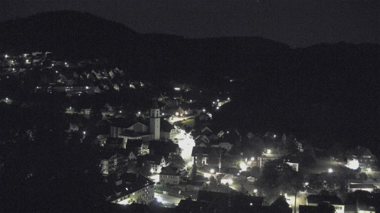 Dieses Bild zeigt eine Webcam-Aufnahme von Ottenhöfen, aufgenommen am Donnerstag, den 18.06.2026 um 03:30 Uhr